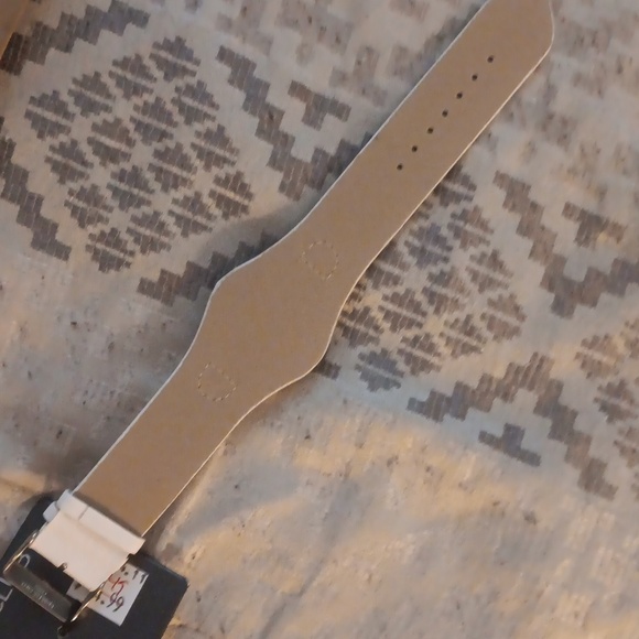 Cruise Club Watch - Picture 3 of 5